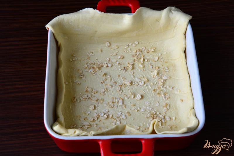 Фото приготовление рецепта: Слоеный пирог с яблоками и корицей шаг №1