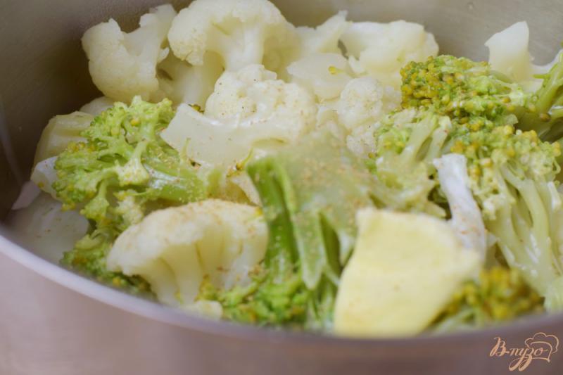 Фото приготовление рецепта: Пюре из брокколи и цветной капусты на гарнир шаг №6