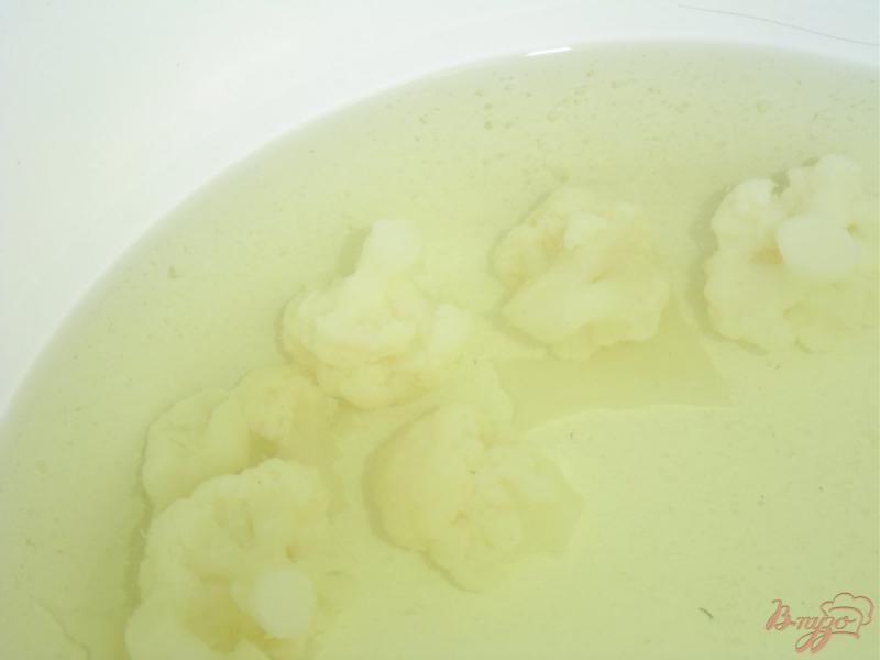 Фото приготовление рецепта: Суп из цветной капусты шаг №2