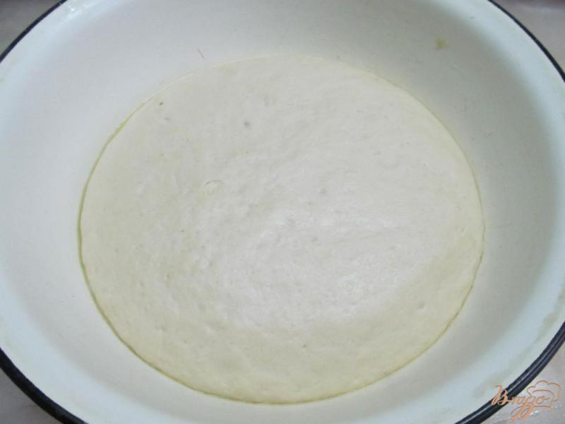 Фото приготовление рецепта: Белый хлеб шаг №4