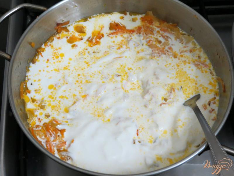 Фото приготовление рецепта: Куриные желудочки в соусе шаг №7