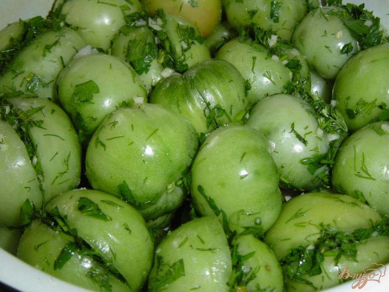 Фото приготовление рецепта: Зеленые помидоры на зиму по-грузински шаг №8