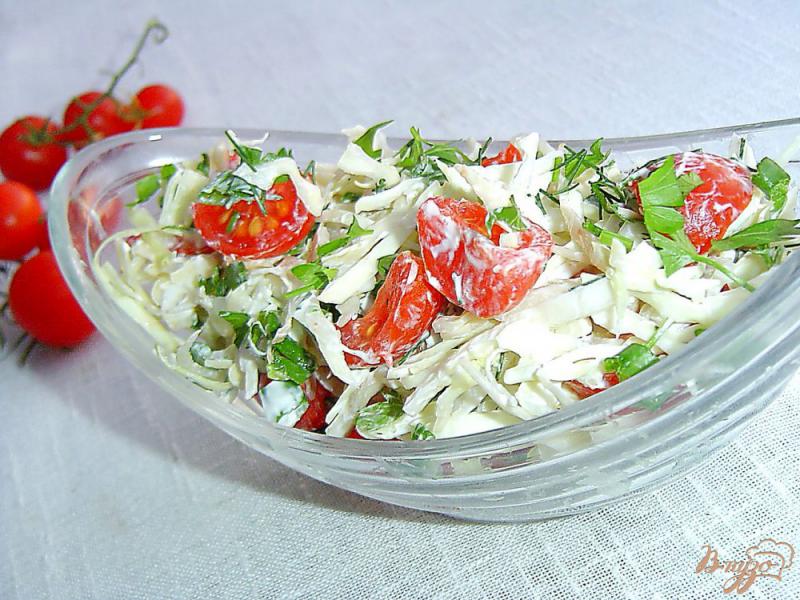 Фото приготовление рецепта: Капустный салат с помидорами шаг №5