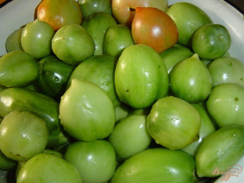 Фото приготовление рецепта: Квашеные  зеленые помидоры шаг №1