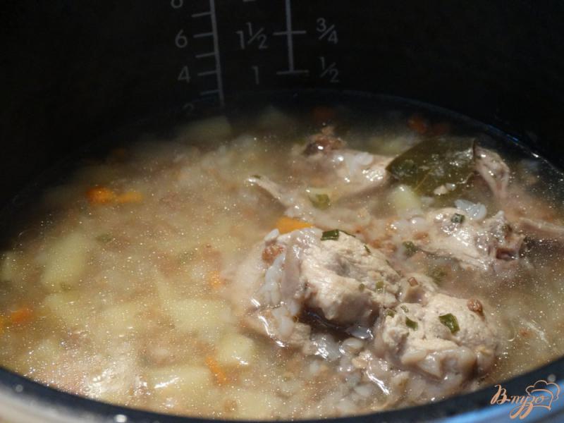 Фото приготовление рецепта: Суп с кроликом в мультиварке шаг №6