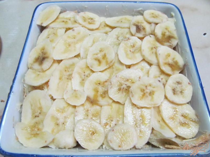Фото приготовление рецепта: Хлебный пудинг с бананом шаг №2
