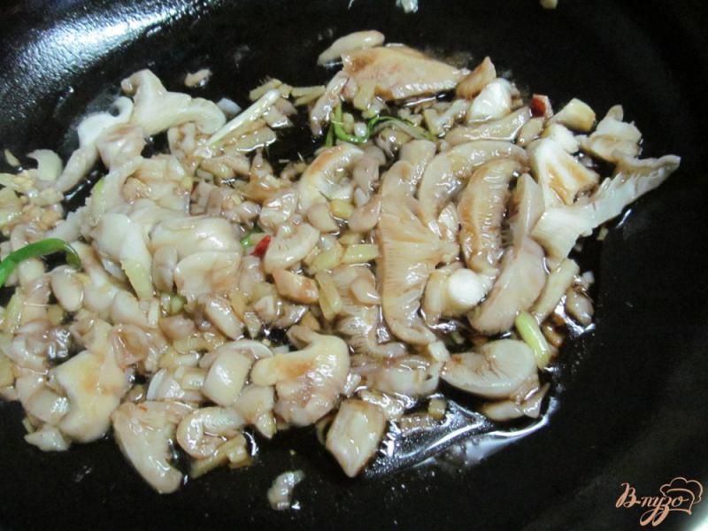 Фото приготовление рецепта: Фасоль приготовленная по-китайски шаг №4