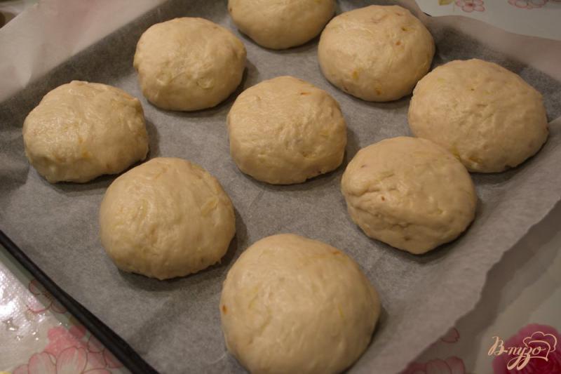 Фото приготовление рецепта: Домашние булочки с секретом ( для первых блюд) шаг №6
