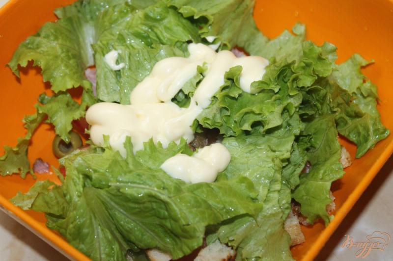 Фото приготовление рецепта: Салат с копченым свиным балыком и овощами шаг №4