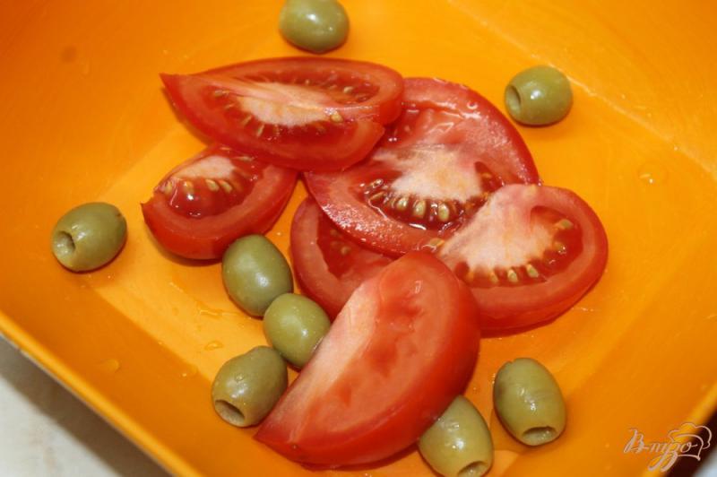 Фото приготовление рецепта: Салат с копченым свиным балыком и овощами шаг №2