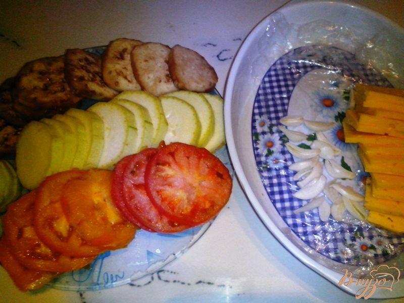 Фото приготовление рецепта: «Веночек» из овощей шаг №2