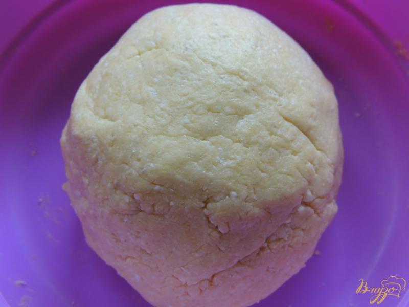 Фото приготовление рецепта: Творожное печенье с яблоком шаг №3