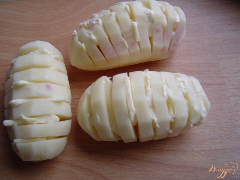 Фото приготовление рецепта: Запеченный картофель с сыром шаг №3