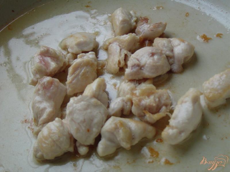 Фото приготовление рецепта: Запеканка с курицей и овощами шаг №2