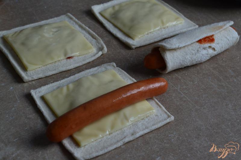 Фото приготовление рецепта: Горячие бутерброды шаг №4