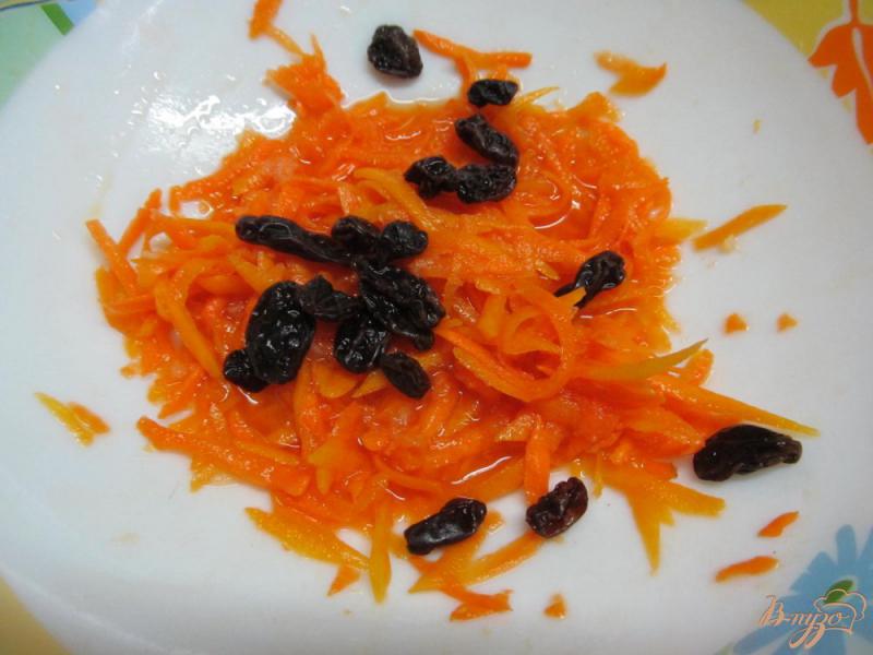 Фото приготовление рецепта: Салат из моркови и тыквы шаг №4