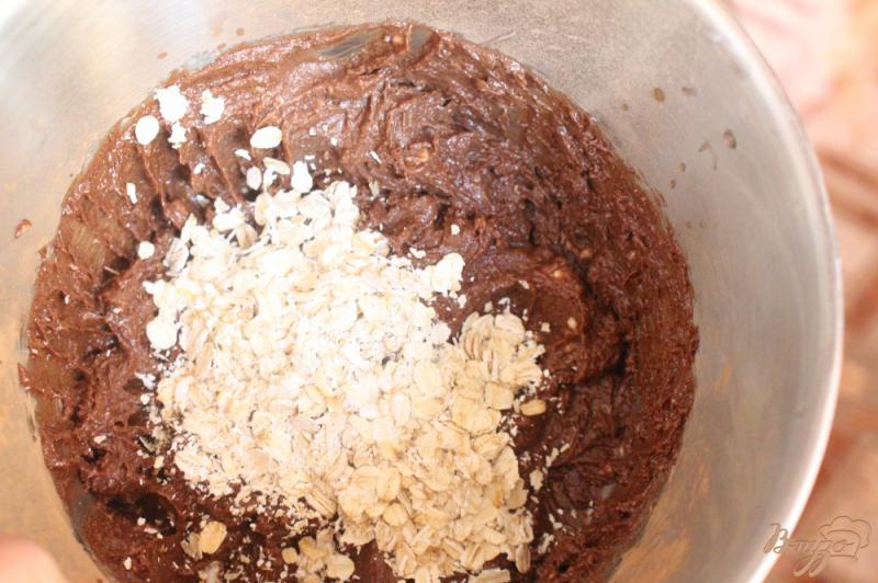 Фото приготовление рецепта: Шоколадный кекс шаг №3