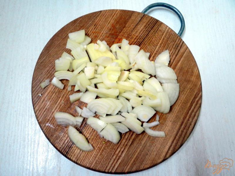 Фото приготовление рецепта: Салат из свеклы и яблока шаг №2