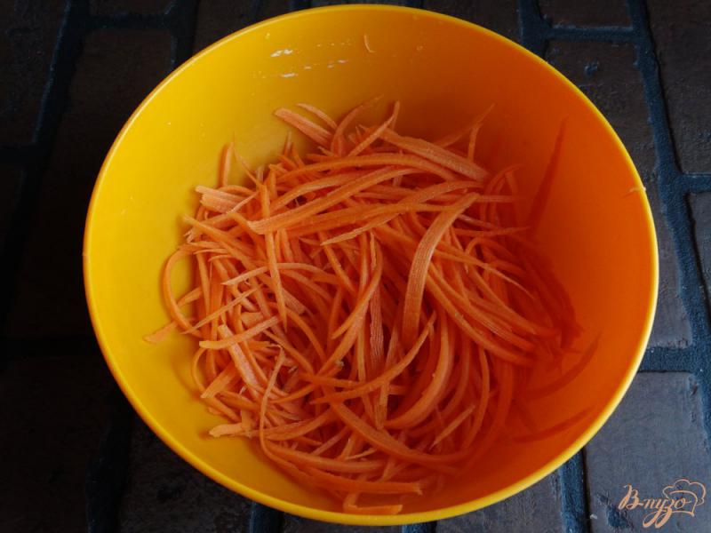 Фото приготовление рецепта: Морковка по-корейски шаг №1