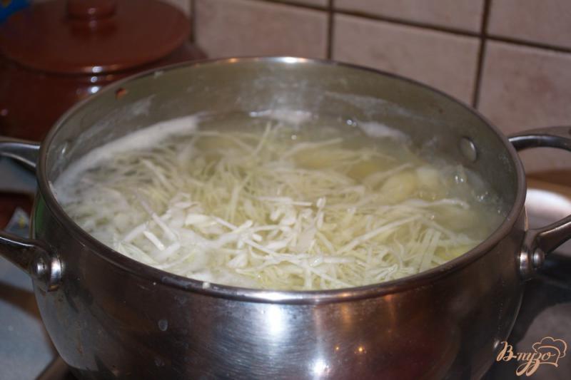 Фото приготовление рецепта: Донской борщ с толченым картофелем шаг №10