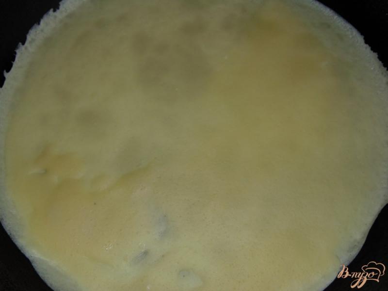 Фото приготовление рецепта: Блины с грибной начинкой шаг №2