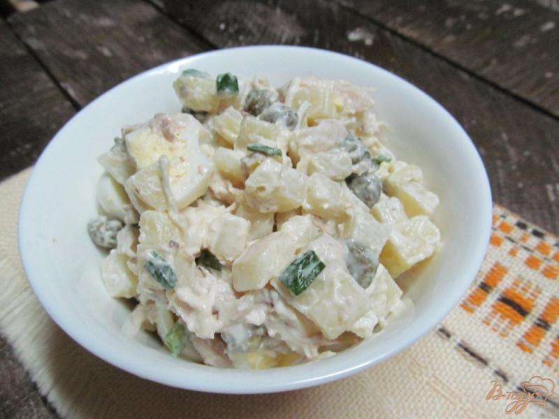 Фото приготовление рецепта: Салат из куриного мяса и картофеля шаг №4