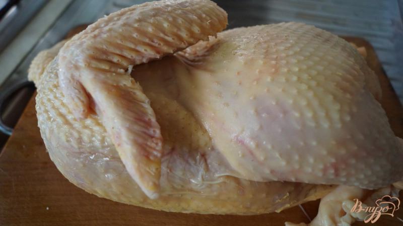 Фото приготовление рецепта: Курица, запеченная с картофелью шаг №1