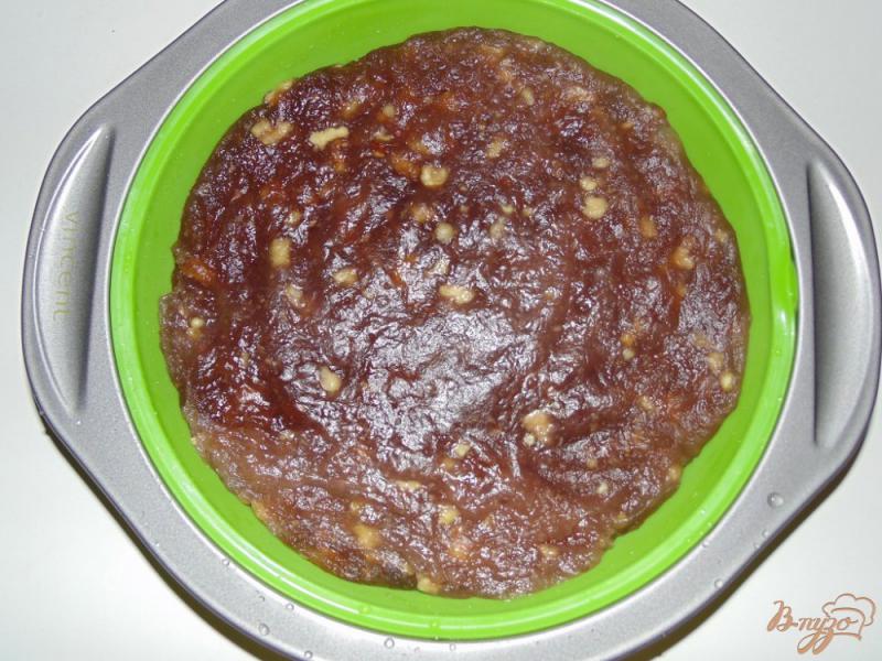 Фото приготовление рецепта: Домашний рахат-лукум с вишневым сиропом и орехами шаг №8