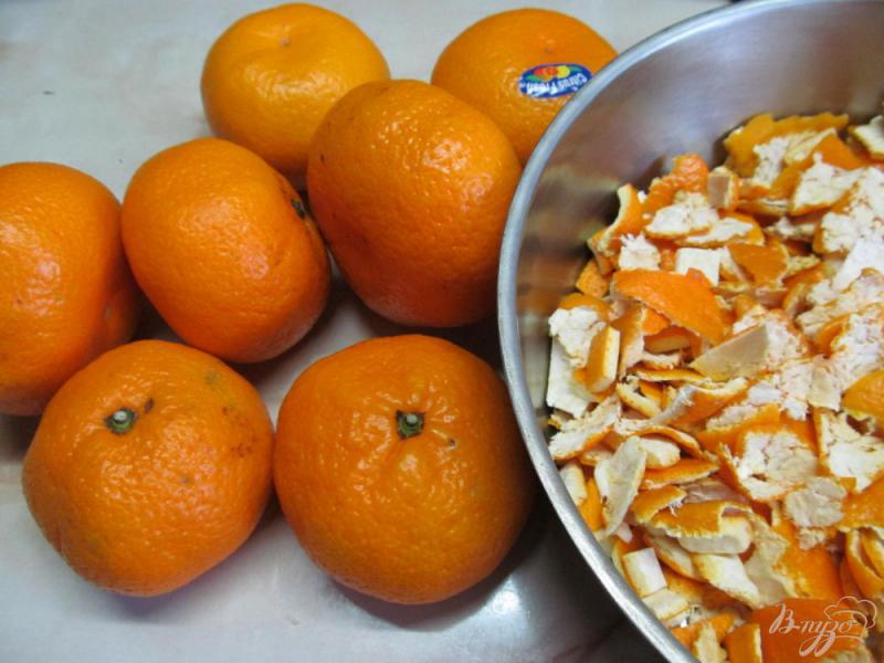 Фото приготовление рецепта: Варенье из мандариновой корки шаг №1