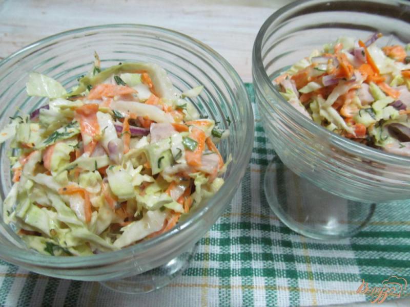Фото приготовление рецепта: Салат с копченной курицей шаг №6