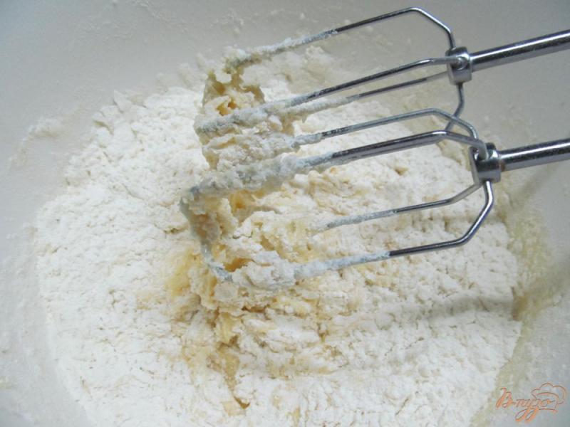 Фото приготовление рецепта: Печенье в форме корзиночка с начинкой шаг №2