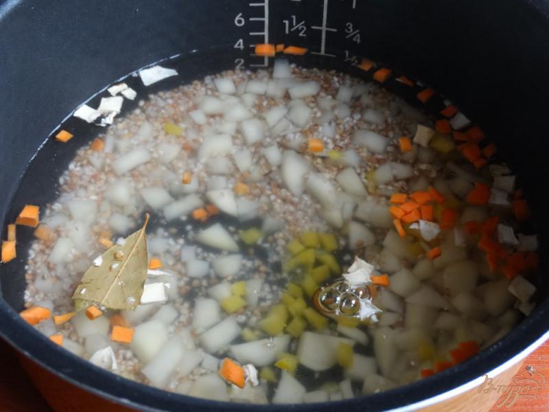 Фото приготовление рецепта: Суп с говяжьими фрикадельками в мультиварке шаг №5