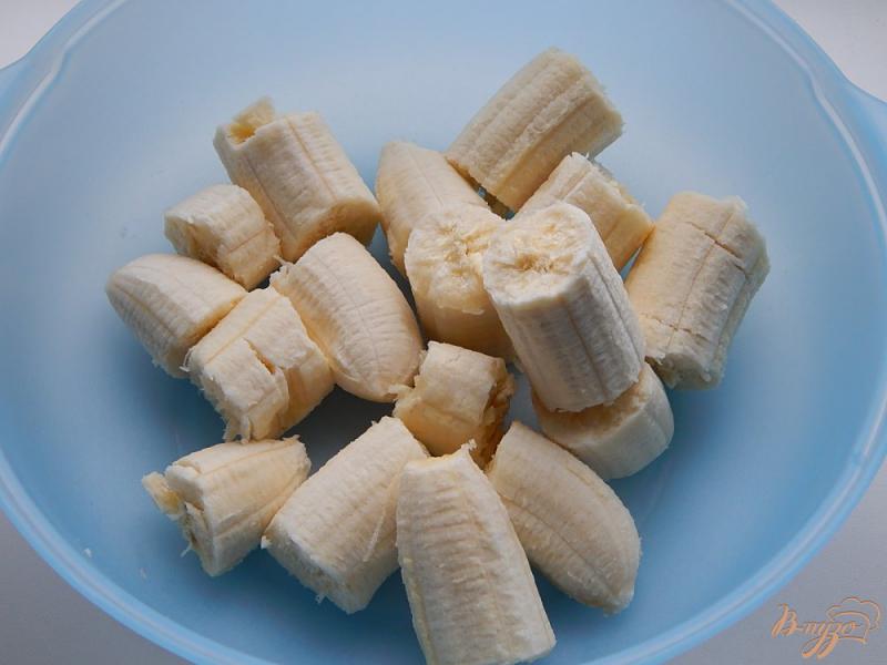 Фото приготовление рецепта: Банановый хлеб (Banana bread) шаг №2