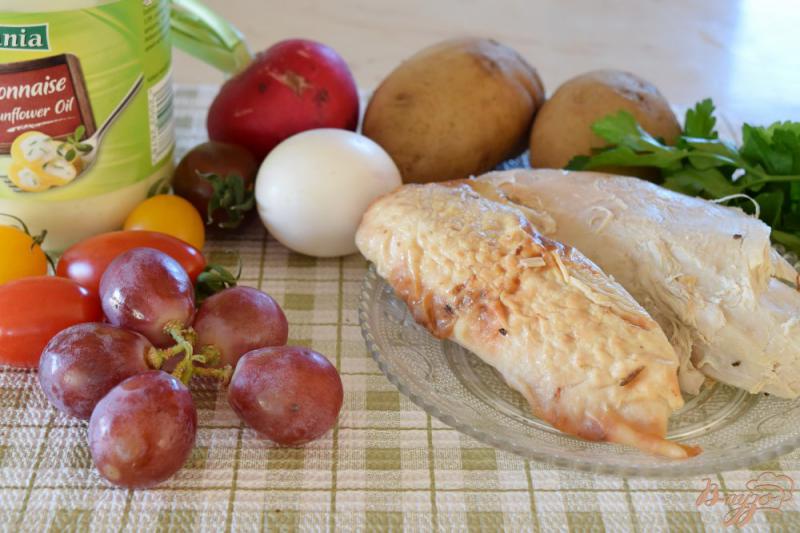 Фото приготовление рецепта: Салат с отварной курицей шаг №1