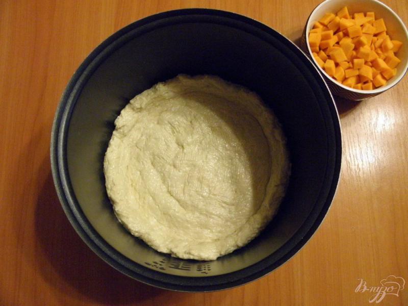 Фото приготовление рецепта: Пирог с тыквой на творожном тесте шаг №6