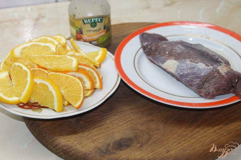 Фото приготовление рецепта: Утиная грудка маринованная в апельсиновом фреше с французской горчицей шаг №1