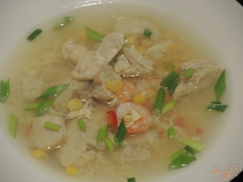 Фото приготовление рецепта: Китайский суп Три свежести шаг №12