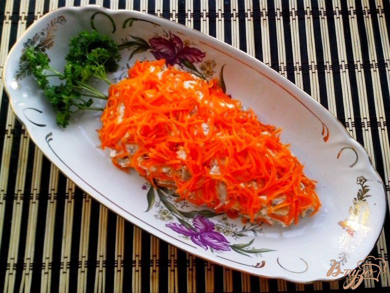 Фото приготовление рецепта: Салат «Морковка» шаг №4