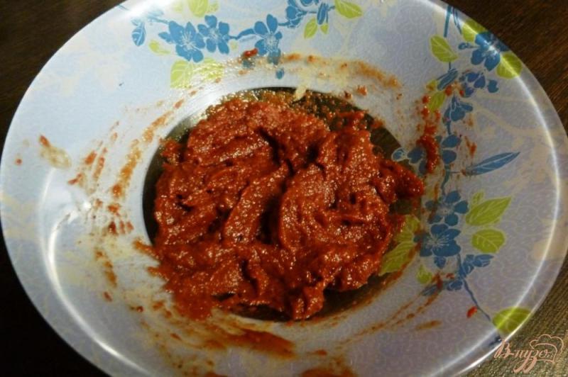 Фото приготовление рецепта: Куриные крылышки в томатном соусе шаг №3