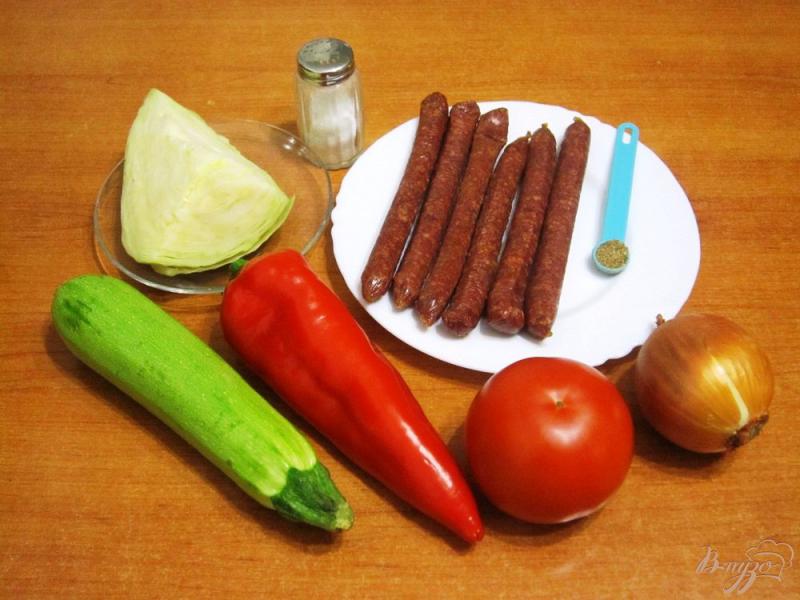 Фото приготовление рецепта: Рагу с охотничьими колбасками в мультиварке шаг №1
