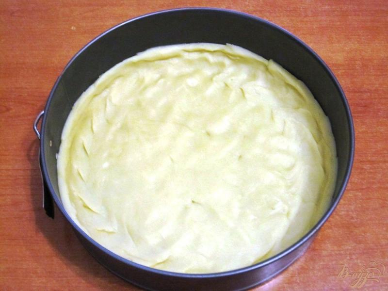 Фото приготовление рецепта: Пирог с помидорами и кабачками шаг №8