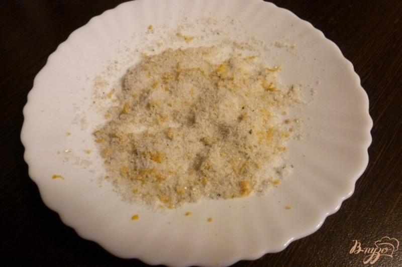 Фото приготовление рецепта: Белая рыба (пелядь) соленая с цедрой цитрусовых шаг №3
