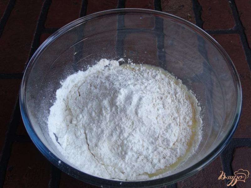 Фото приготовление рецепта: Полупесочное тесто для печенья и пирогов шаг №2