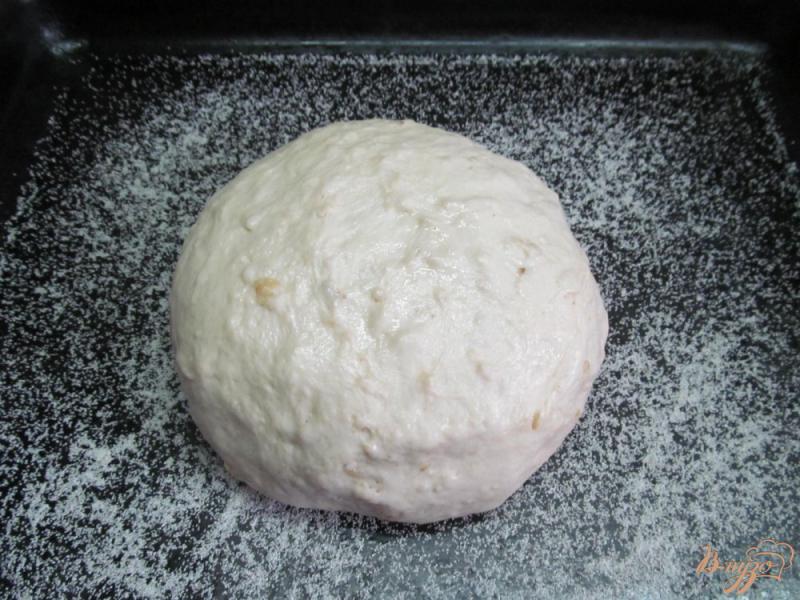 Фото приготовление рецепта: Белый хлеб с зернами чиа и шаг №4