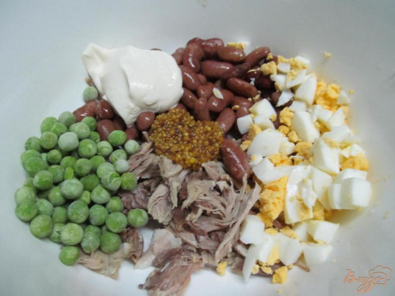Фото приготовление рецепта: Овощной салат с мясом свинины шаг №3