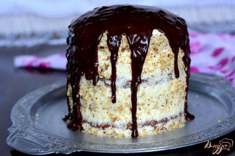 Фото приготовление рецепта: Шоколадный торт «Колдунья» шаг №11