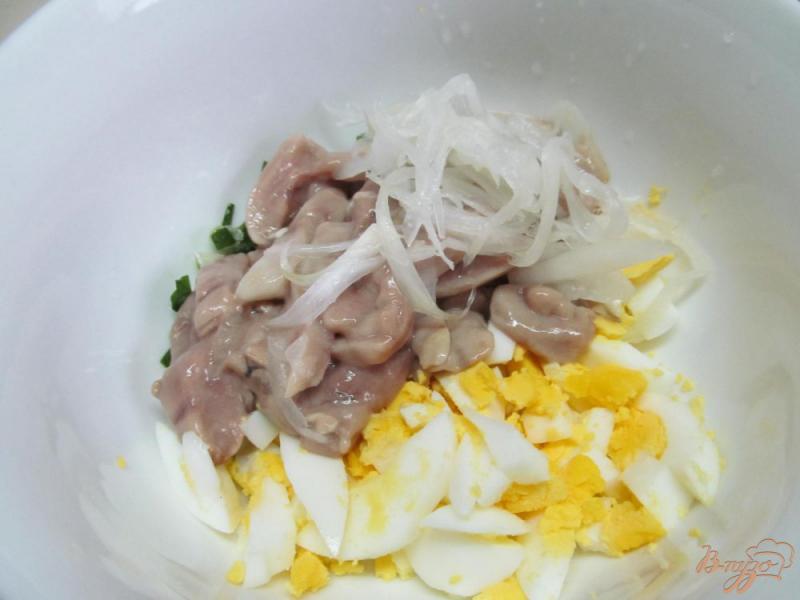 Фото приготовление рецепта: Салат из молока сельди шаг №4