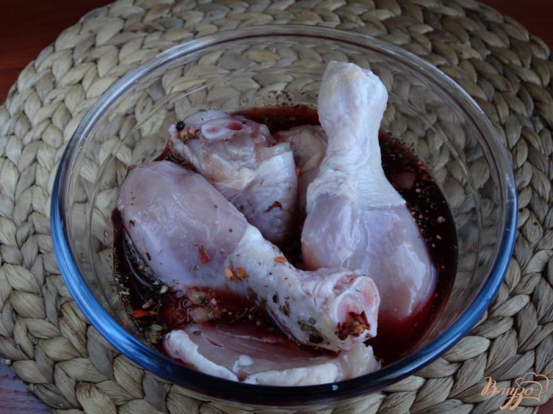 Фото приготовление рецепта: Курица в гранатово-имбирном маринаде шаг №3