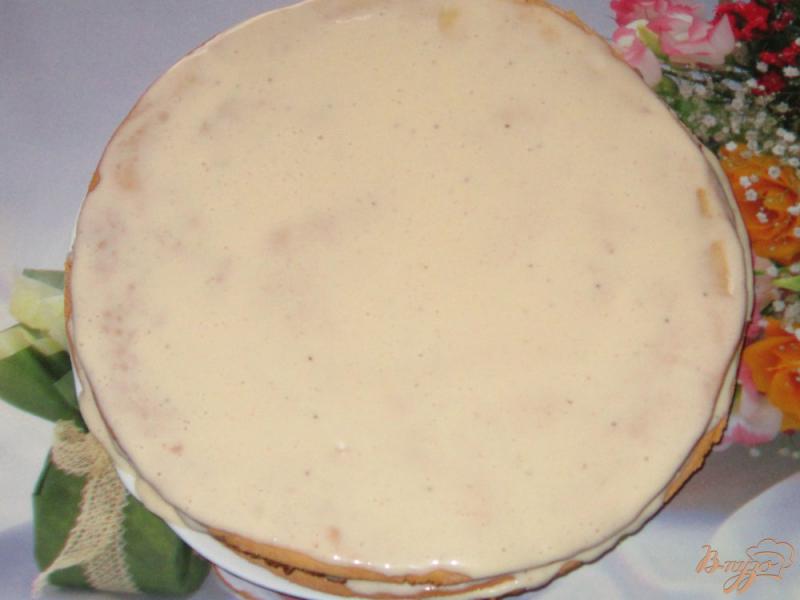 Фото приготовление рецепта: Торт «Медовик» с банановым кремом шаг №10