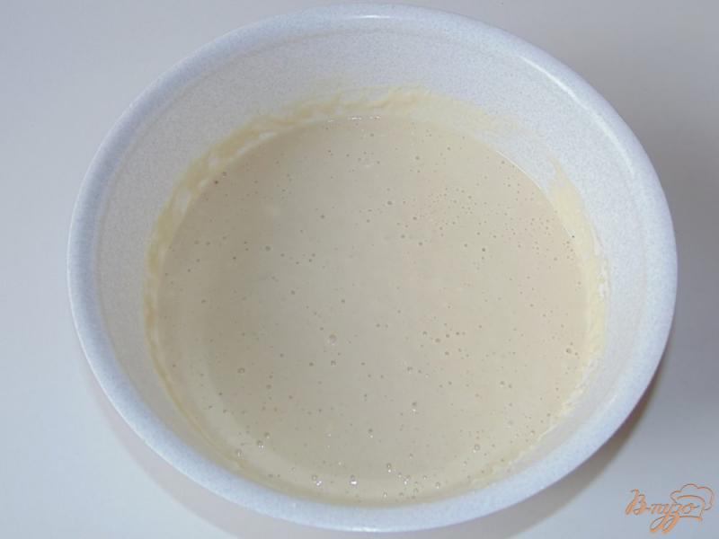 Фото приготовление рецепта: Опарное дрожжевое тесто на молоке шаг №1